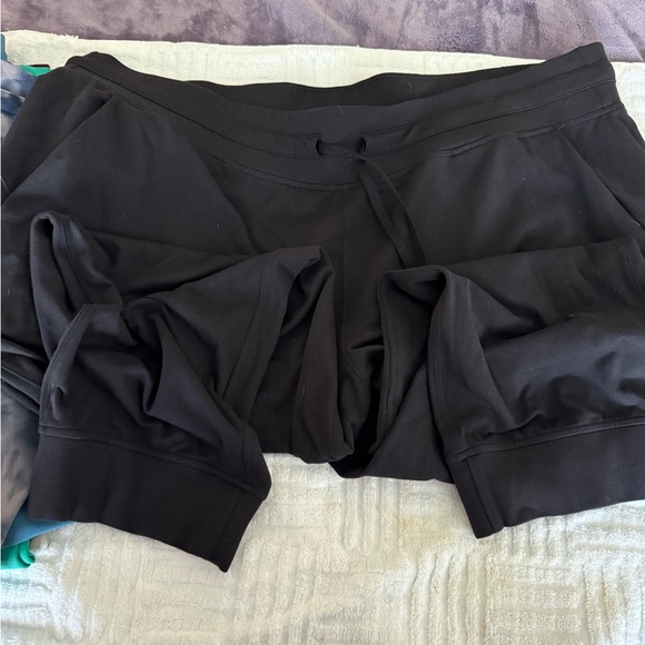 Lululemon Athletica Black Leggings - Picture 2 of 3